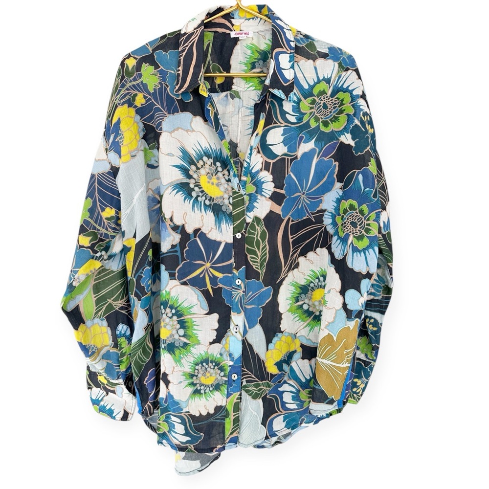 Johnny Was • Jenn Curved Hem Yoke Shirt